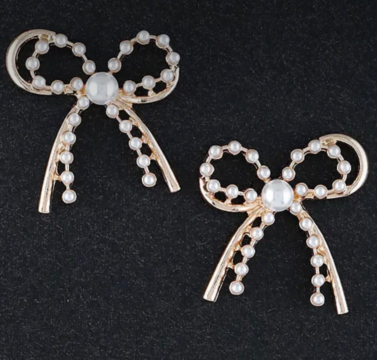 Pearl Metal Ribbon Earrings