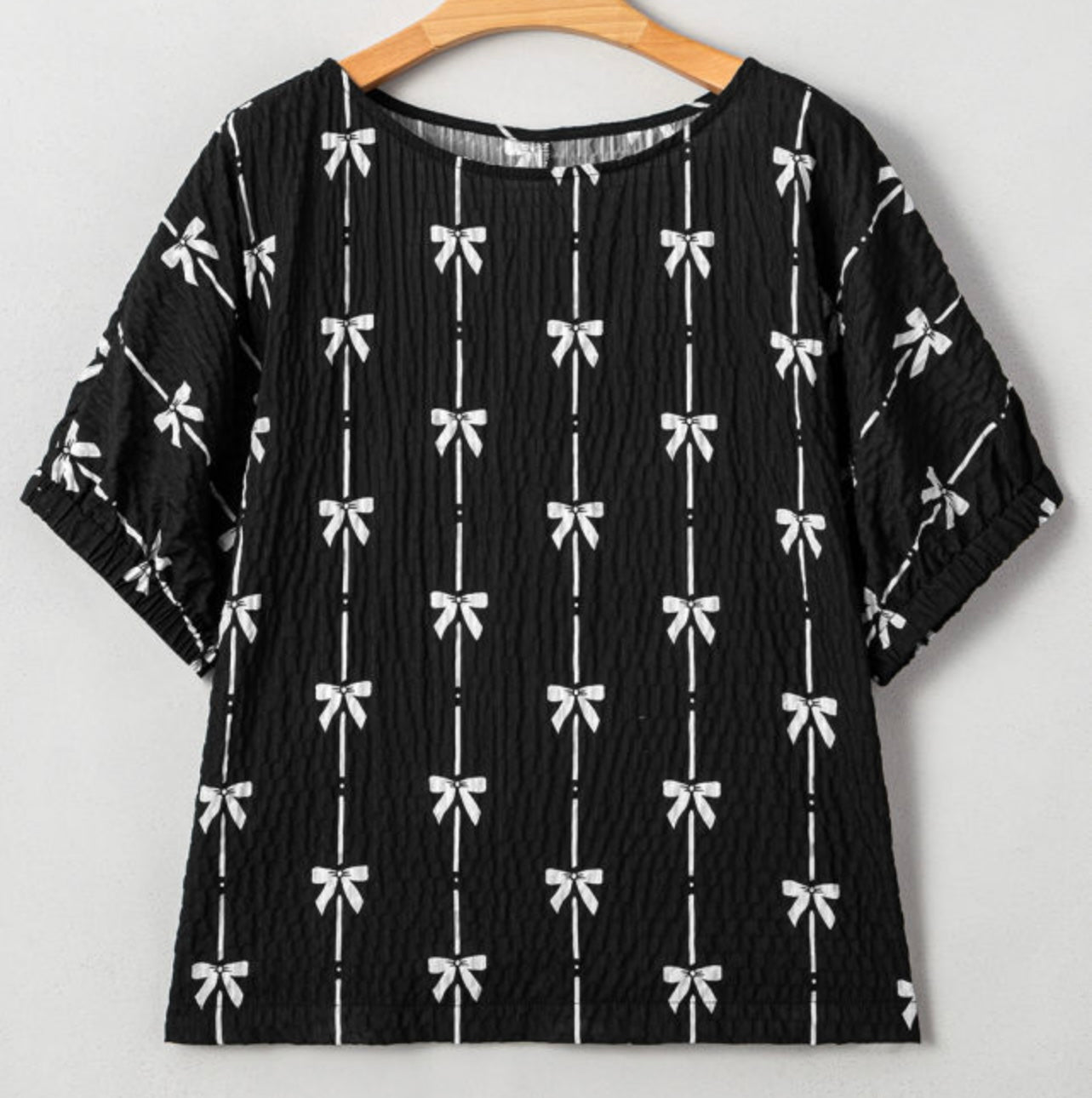 Bow Print Short Sleeve Top