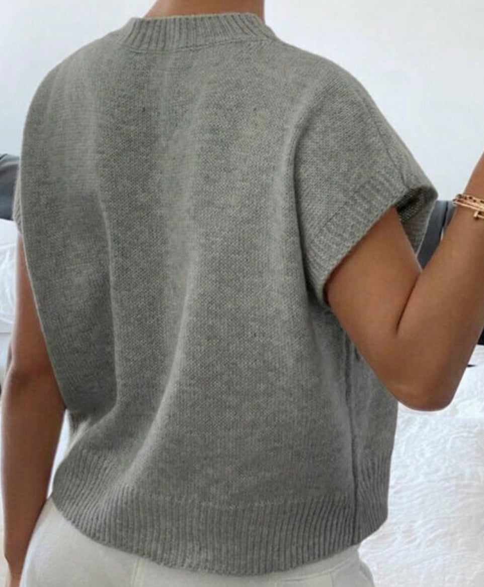 Flower Pattern Ribbed Trim Short Sleeve Sweater