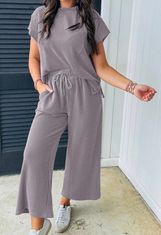 Corded Knit Short Sleeve T-shirt/ Wide Leg Pants Set