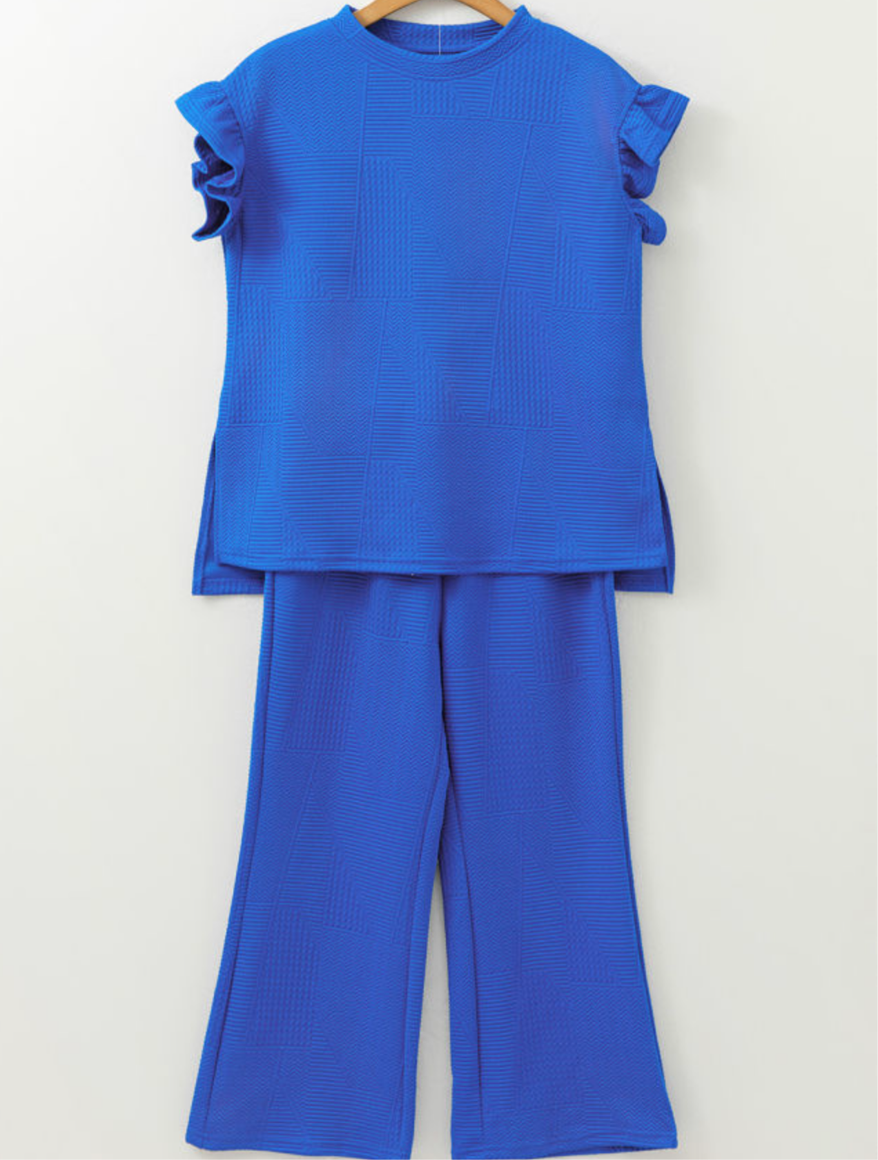 Ruffled Sleeve Top Cropped Pants Set