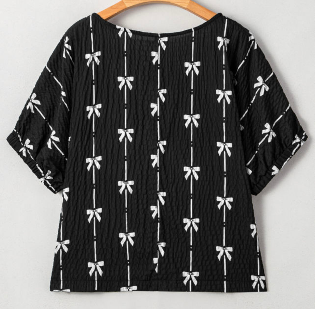 Bow Print Short Sleeve Top