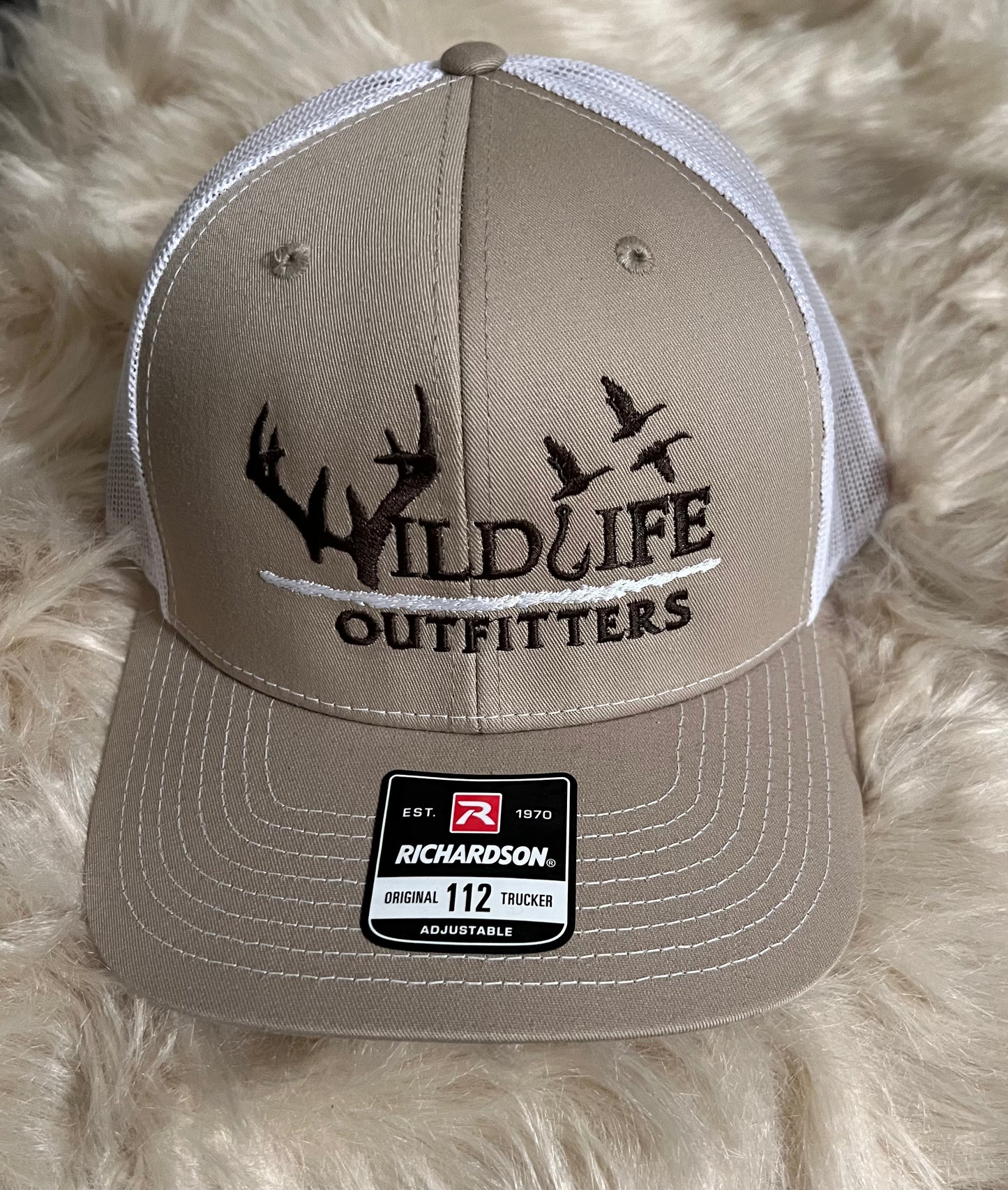 W-Khaki/White AWD